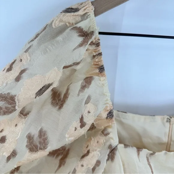 Storia Golden Floral Babydoll‎ Puff Sleeve Mini Dress Large Romantic Cottage NEW - Picture 4 of 16